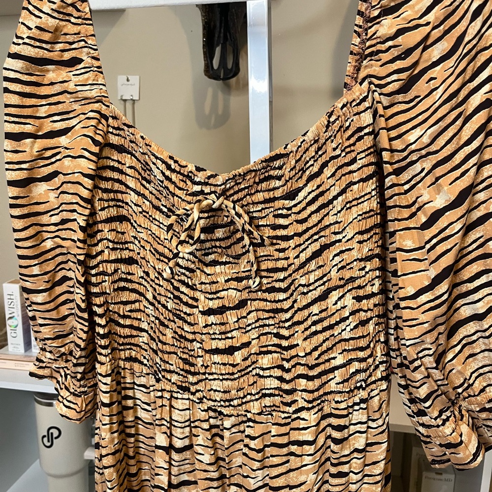 NWOT Faithful the Brand De Christin Midi Dress - Bloggers Favorite - Picture 12 of 14